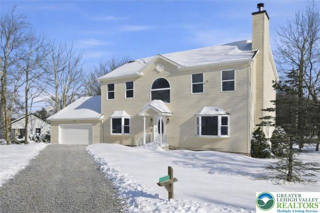 106 Greenleaf Drive, Tobyhanna Twp, PA 18334