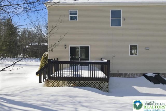 106 Greenleaf Drive, Tobyhanna Twp, PA 18334