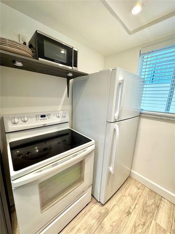 740 11th St 3A, Miami Beach, FL 33139