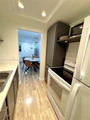 740 11th St 3A, Miami Beach, FL 33139