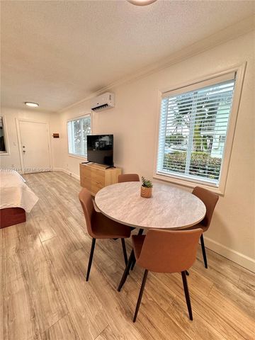 740 11th St 3A, Miami Beach, FL 33139