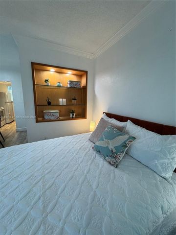 740 11th St 3A, Miami Beach, FL 33139