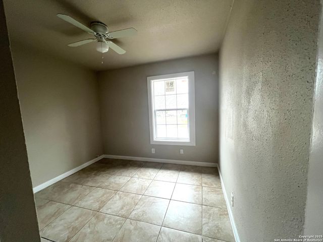 6214 Slate Valley, San Antonio, TX 78242