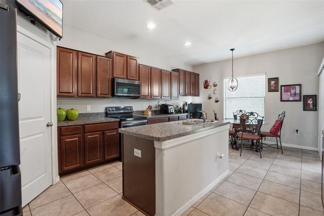 6563 PADEN WHEEL STREET, Zephyrhills, FL 33541