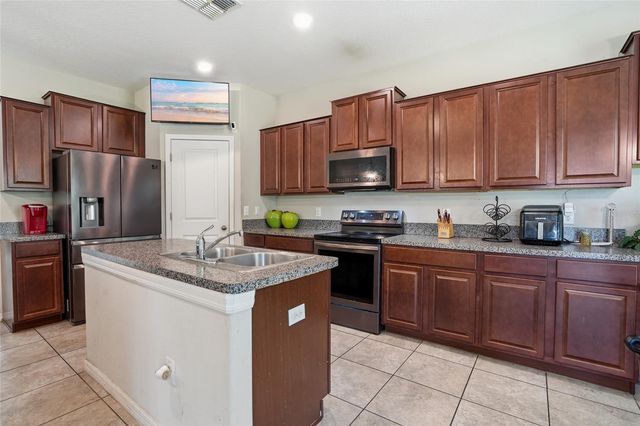 6563 PADEN WHEEL STREET, Zephyrhills, FL 33541