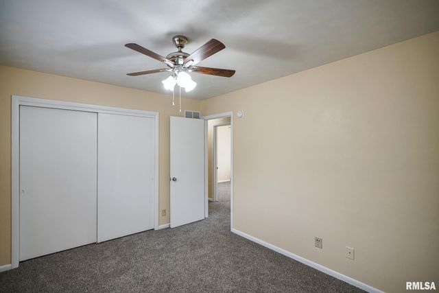 2705 W MILLBROOK Court, Peoria, IL 61615