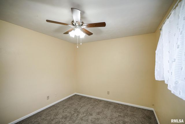 2705 W MILLBROOK Court, Peoria, IL 61615