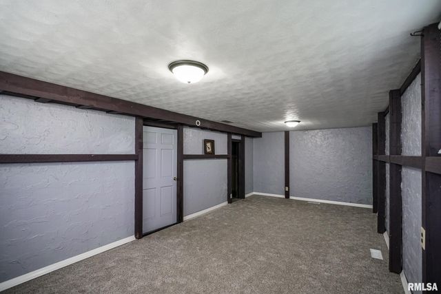 2705 W MILLBROOK Court, Peoria, IL 61615