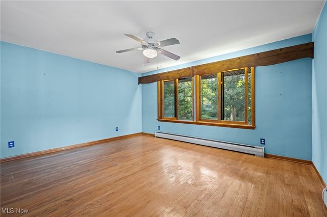 6208 Dora Boulevard, Independence, OH 44131