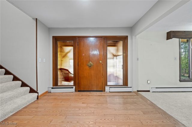 6208 Dora Boulevard, Independence, OH 44131