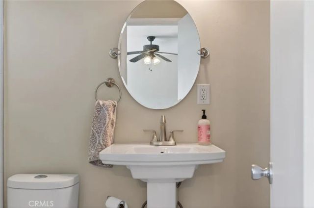 2246 Farringdon Drive, Pomona, CA 91768