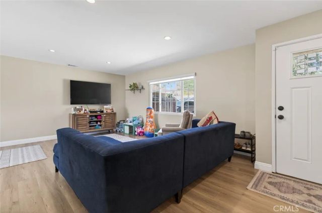 2246 Farringdon Drive, Pomona, CA 91768