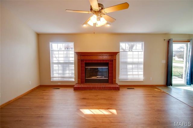 4285 Red Field Drive, Swansea, IL 62226