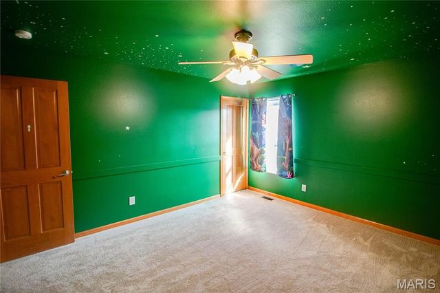 4285 Red Field Drive, Swansea, IL 62226