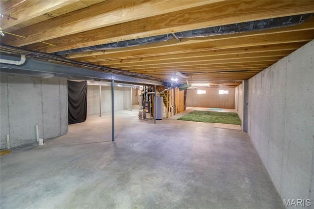 4285 Red Field Drive, Swansea, IL 62226