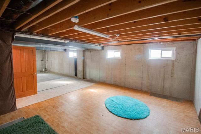 4285 Red Field Drive, Swansea, IL 62226