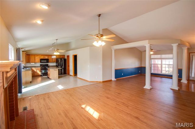 4285 Red Field Drive, Swansea, IL 62226