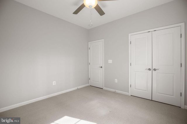 8005 ASHFORD DR, Fredericksburg, VA 22407