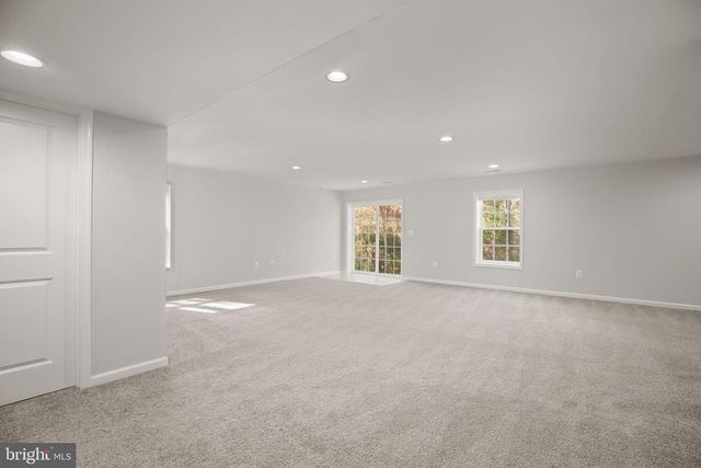 8005 ASHFORD DR, Fredericksburg, VA 22407