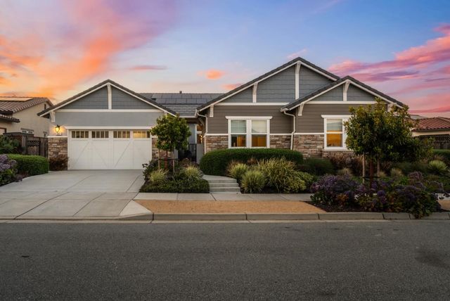 3007 Bluffs Drive, Marina, CA 93933