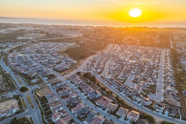 3007 Bluffs Drive, Marina, CA 93933