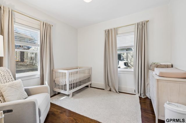 1018 S 35 Avenue, Omaha, NE 68105