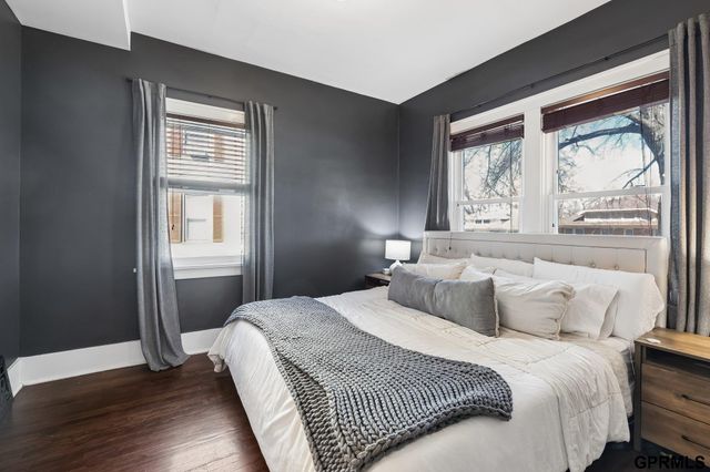 1018 S 35 Avenue, Omaha, NE 68105