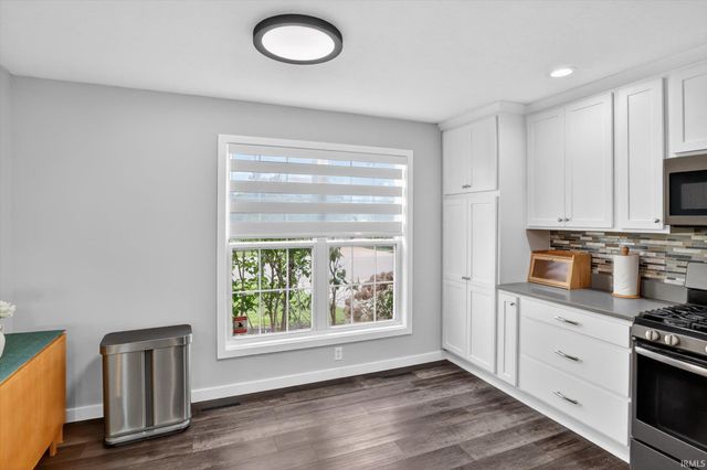 507 Cloudmont Drive, Osceola, IN 46561