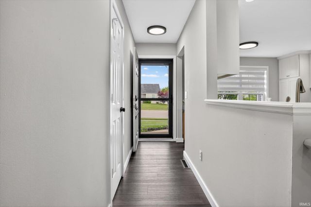 507 Cloudmont Drive, Osceola, IN 46561
