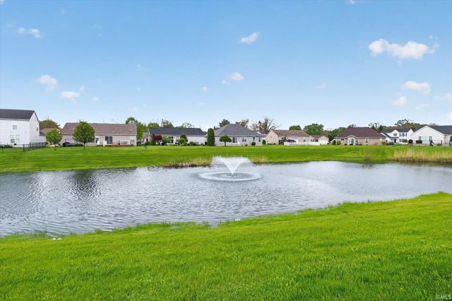 507 Cloudmont Drive, Osceola, IN 46561