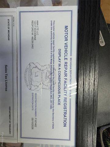 12317 Woodbine Street, Redford, MI 48239