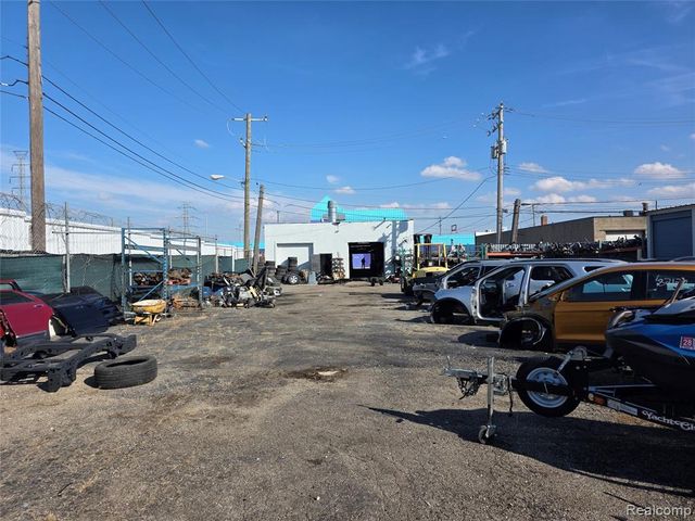 12317 Woodbine Street, Redford, MI 48239