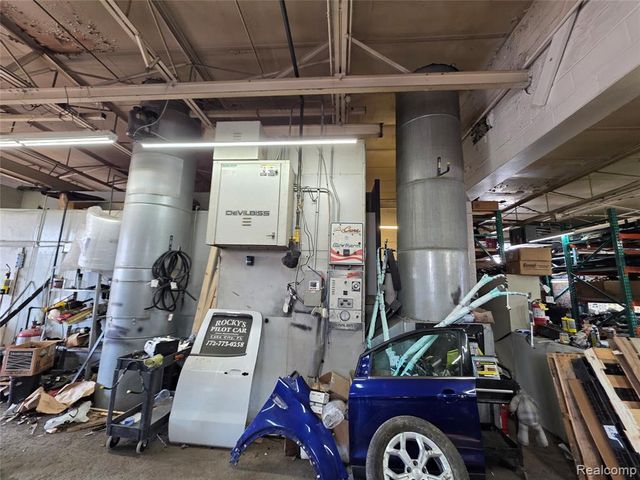 12317 Woodbine Street, Redford, MI 48239