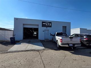 12317 Woodbine Street, Redford, MI 48239