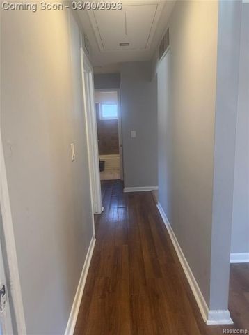 4631 Ziegler Street, Dearborn Heights, MI 48125