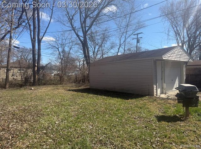 4631 Ziegler Street, Dearborn Heights, MI 48125