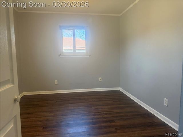 4631 Ziegler Street, Dearborn Heights, MI 48125