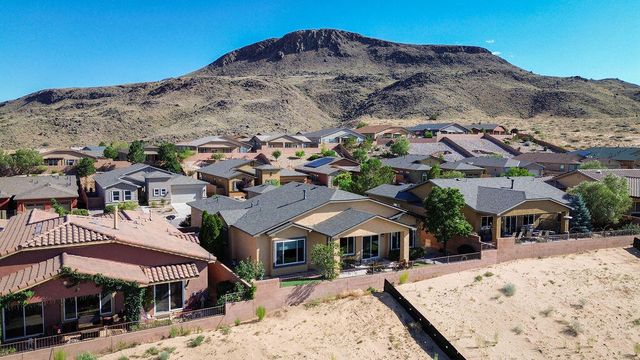 4200 Palo Verde Court SW, Los Lunas, NM 87031
