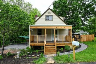 11 Sands Ave, Bell Acres, PA 15003