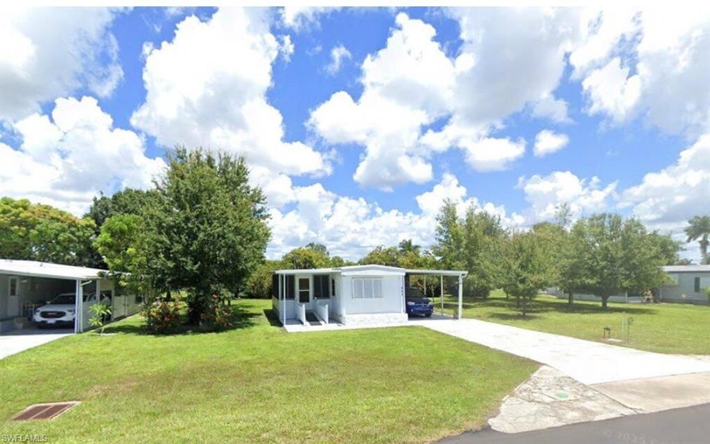 863 Manatee RD, NAPLES, FL 34114 — exterior