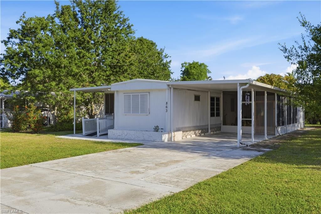 863 Manatee RD, NAPLES, FL 34114 — photo 4