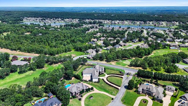 10 Valhalla Drive, Cabot, AR 72023