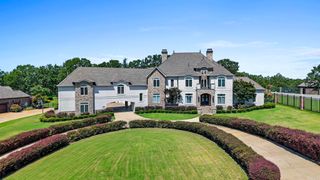 10 Valhalla Drive, Cabot, AR 72023