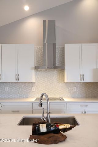 6619 Heritage Hills Dr, Crestwood, KY 40014