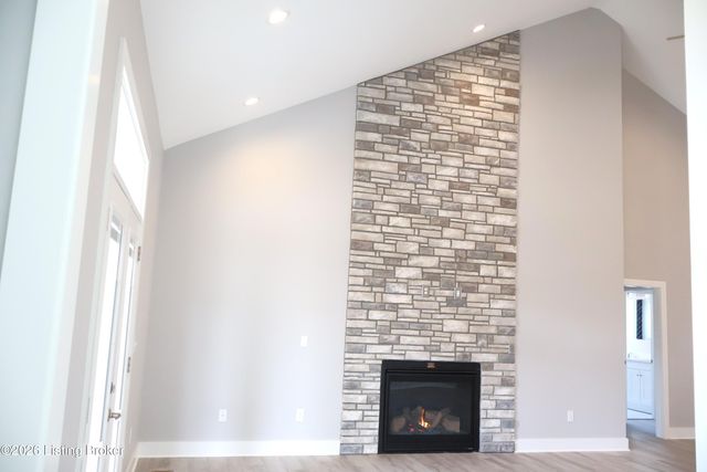 6619 Heritage Hills Dr, Crestwood, KY 40014