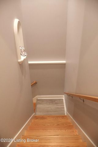 6619 Heritage Hills Dr, Crestwood, KY 40014