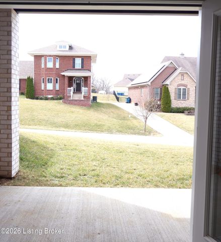 6619 Heritage Hills Dr, Crestwood, KY 40014