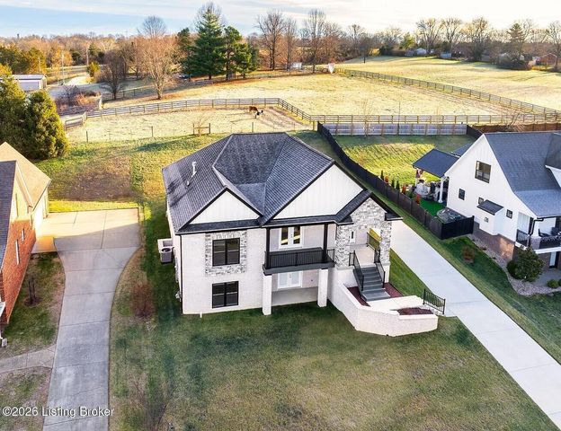 6619 Heritage Hills Dr, Crestwood, KY 40014