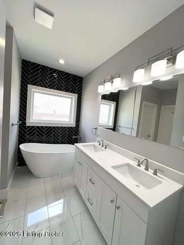 6619 Heritage Hills Dr, Crestwood, KY 40014