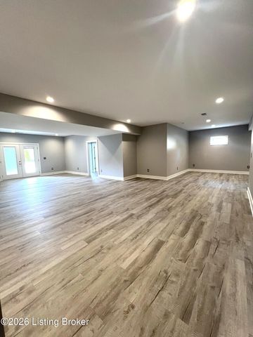 6619 Heritage Hills Dr, Crestwood, KY 40014